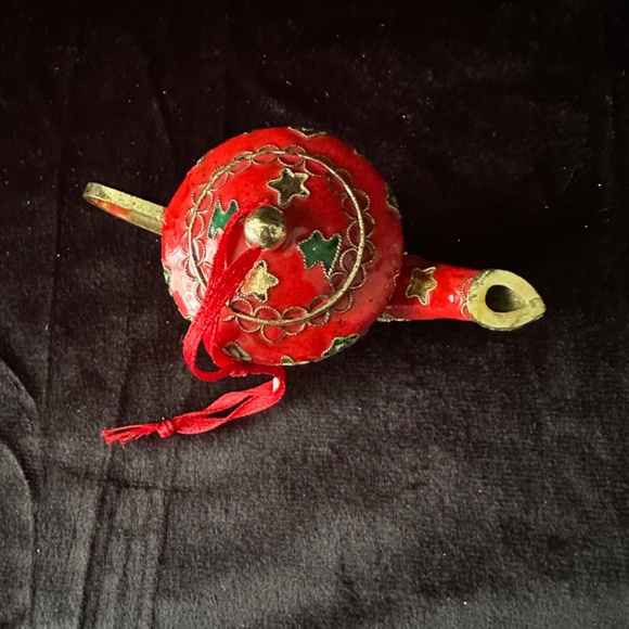 Vintage cloisonné miniature red tea pot ornament - Picture 4 of 6